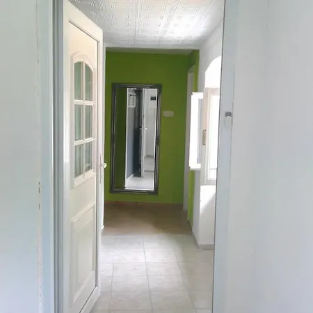 Studio And Korzo ゲストハウス 3*